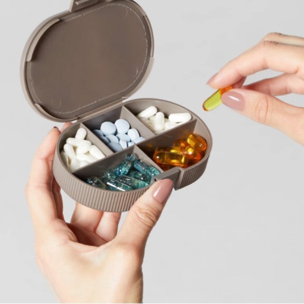 Prozis Brown Pill Organizer